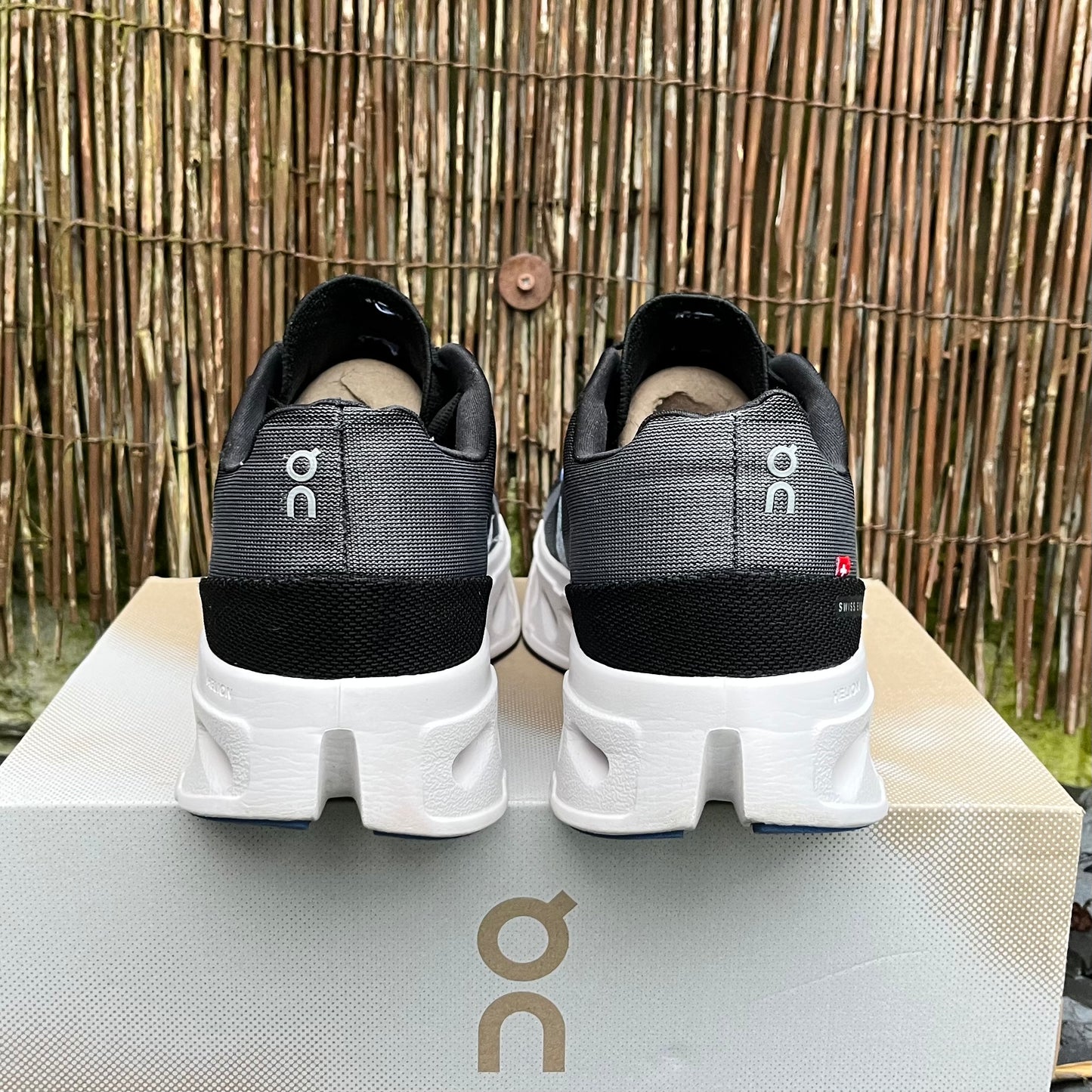 On Running CloudEclipse - Black Frost - UK10