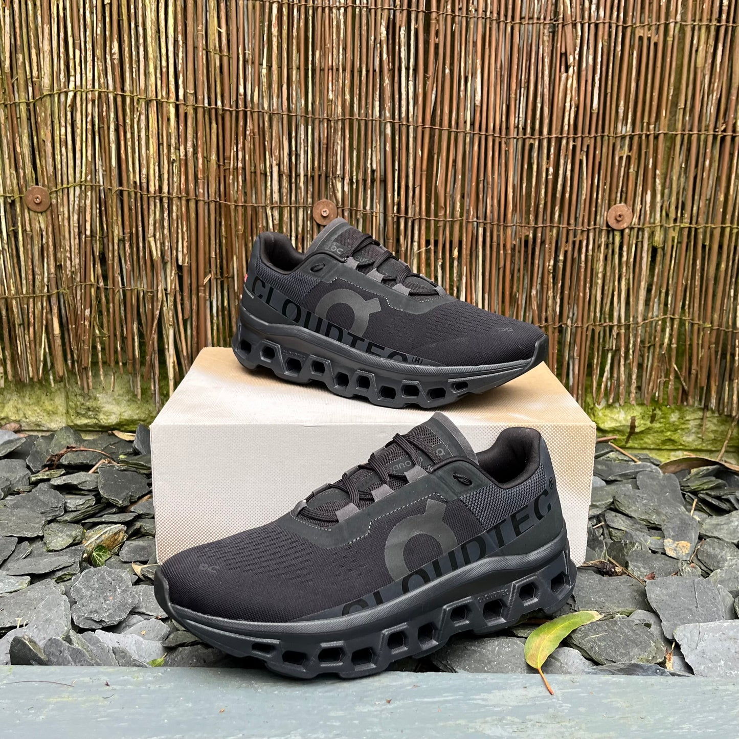 On Running CloudMonster - Triple Black - UK8.5