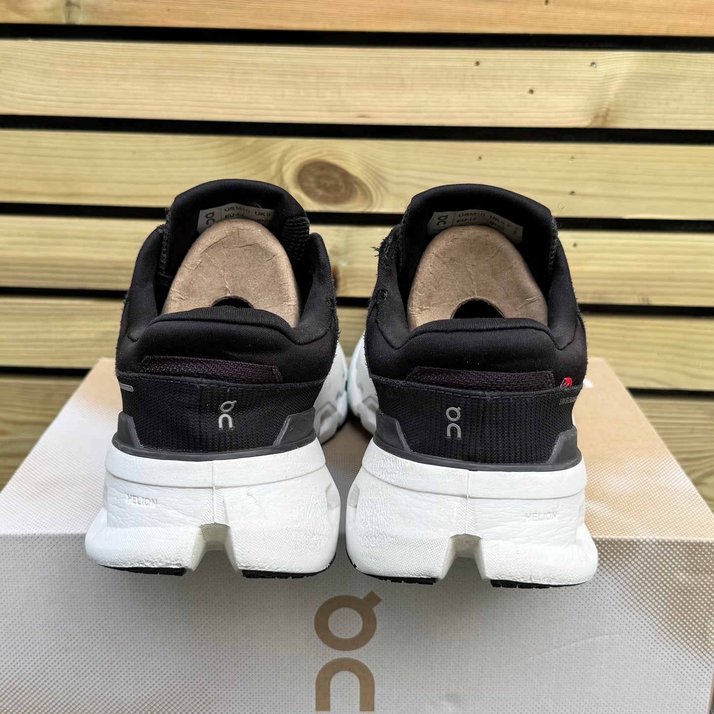 On Running CloudRunner 2 - Black Eclipse - UK9.5