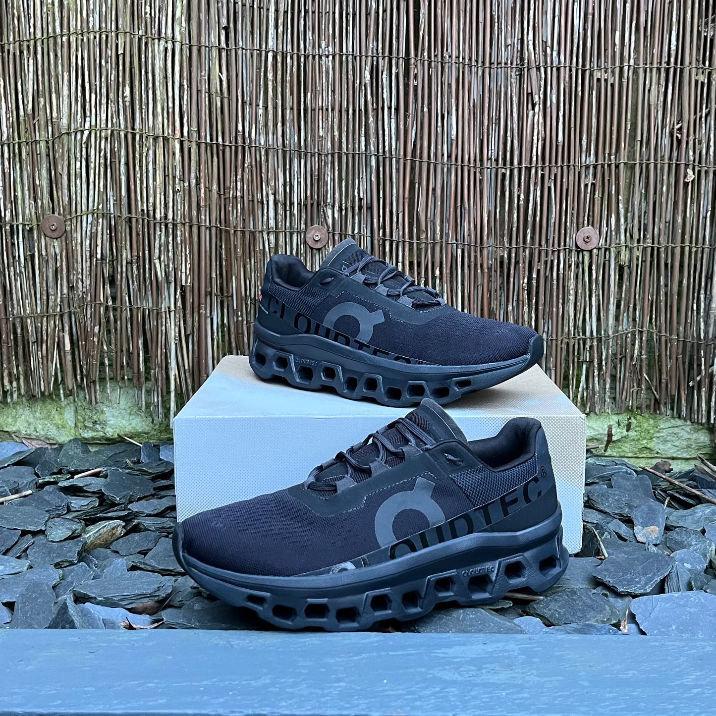 On Running CloudMonster - Triple Black - UK8.5