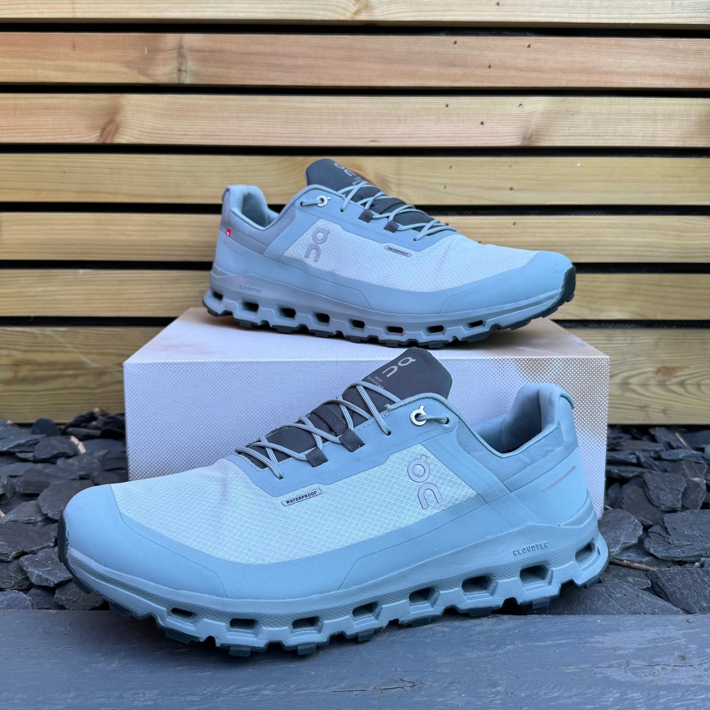 On Running CloudVista Waterproof - Glacier / Cobble - UK10.5