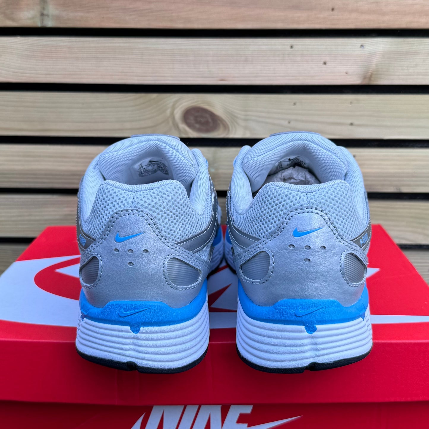 Nike P-6000 - Metallic Silver / University Blue - UK9