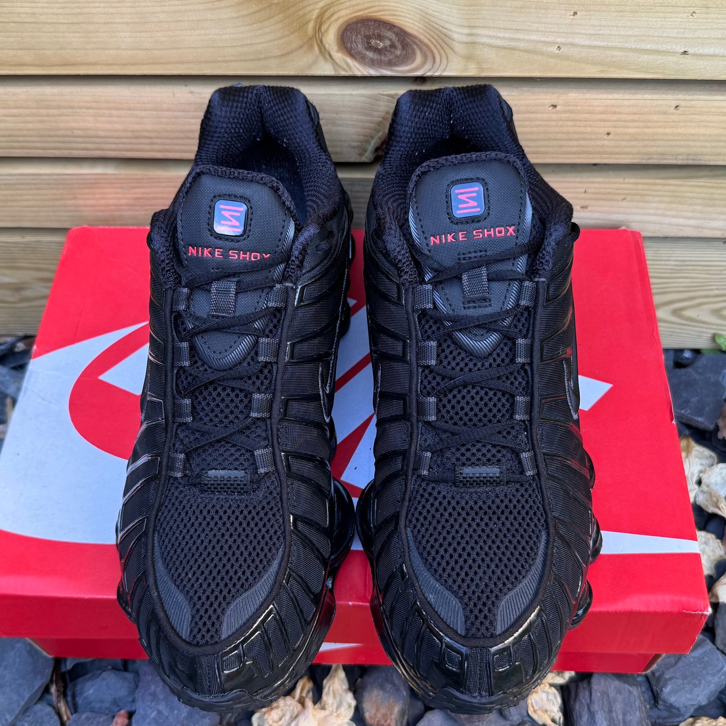 Nike Shox TL - Triple Black 2024 - UK8.5