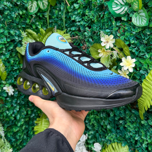 Nike Air Max DN SE - Sky Blue / Chamois - UK9