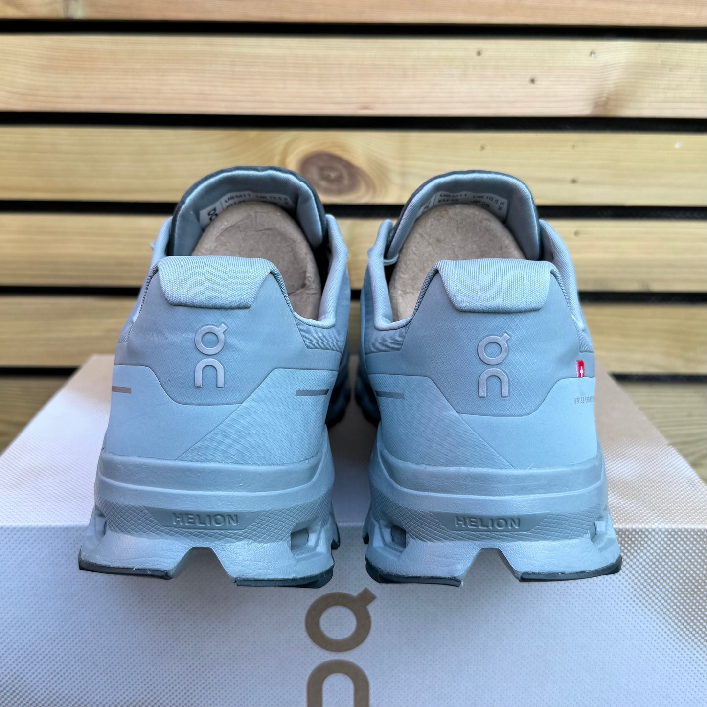 On Running CloudVista Waterproof - Glacier / Cobble - UK10.5