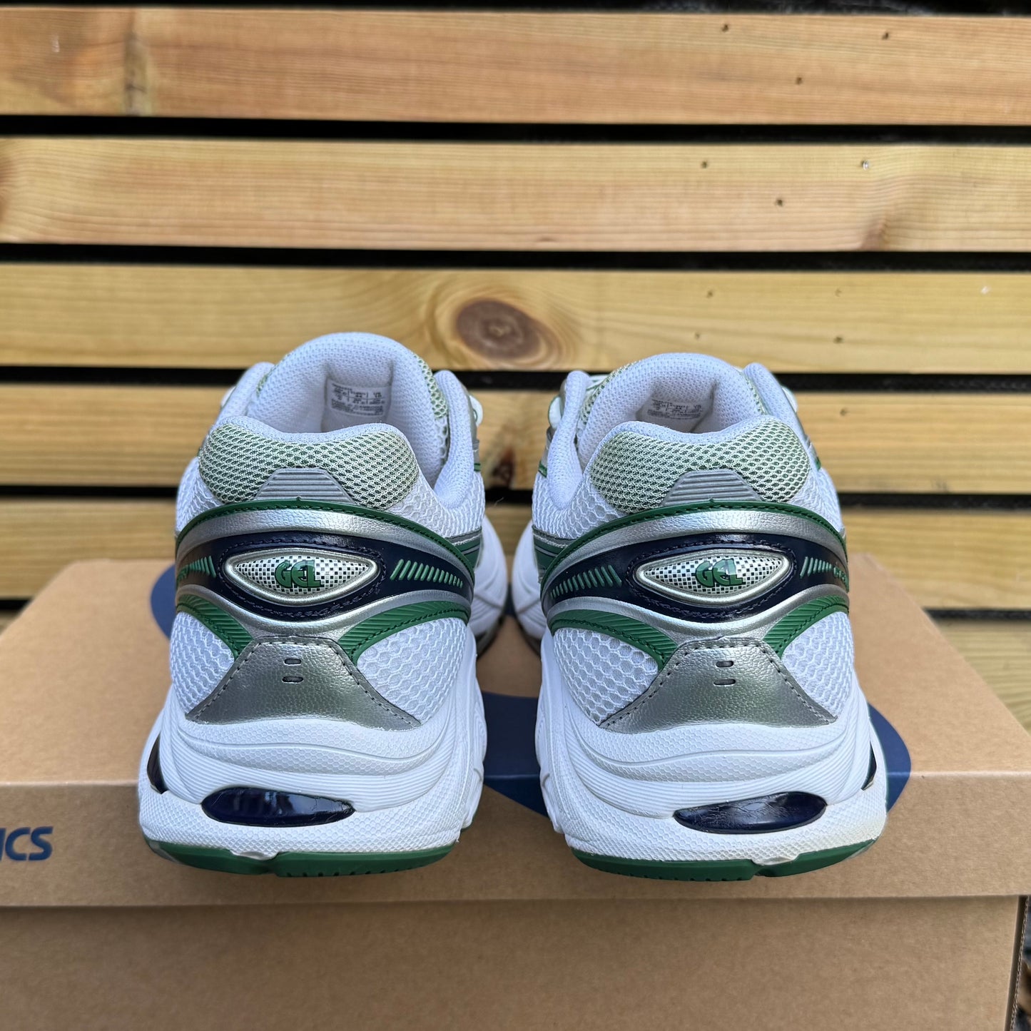 Asics Gel-2160 - White / Shamrock Green - UK9