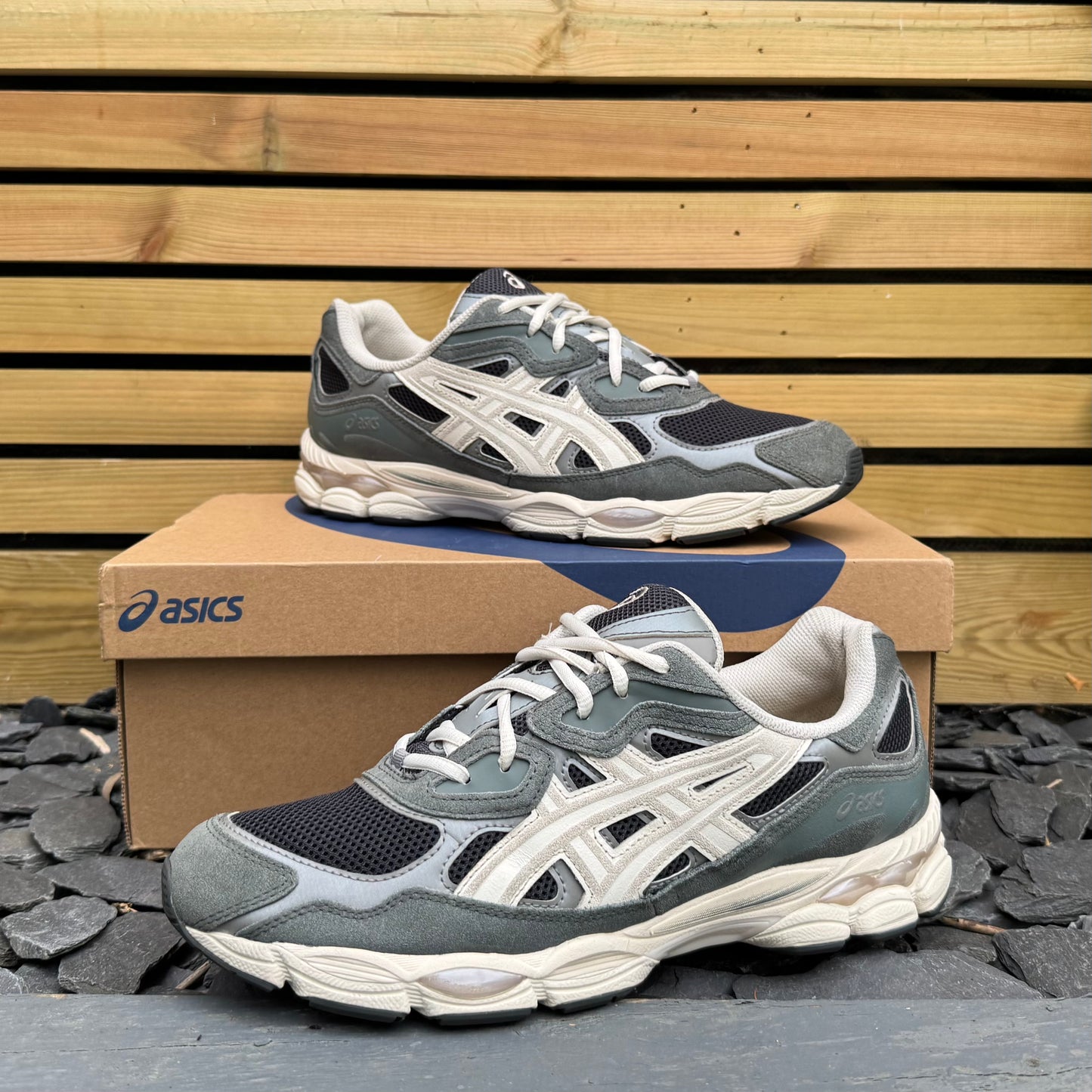 Asics Gel-NYC - Ivory / Smoke Grey - UK9.5