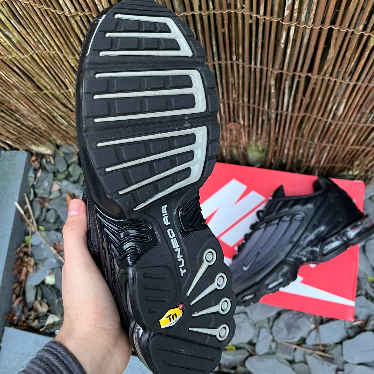 Nike Air Max Plus TN 3 - Black / Wolf Grey - UK9.5