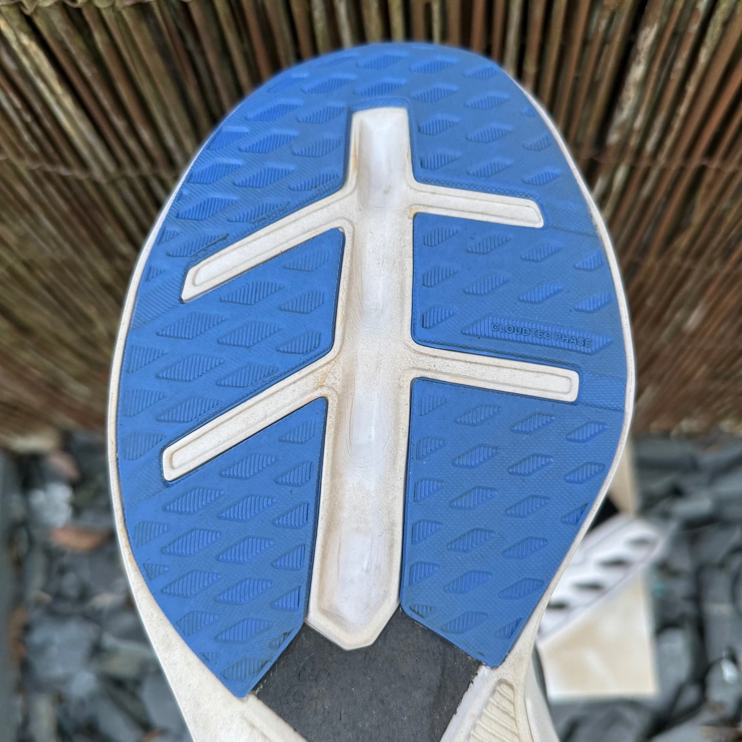 On Running CloudEclipse - Black / Frost - UK10