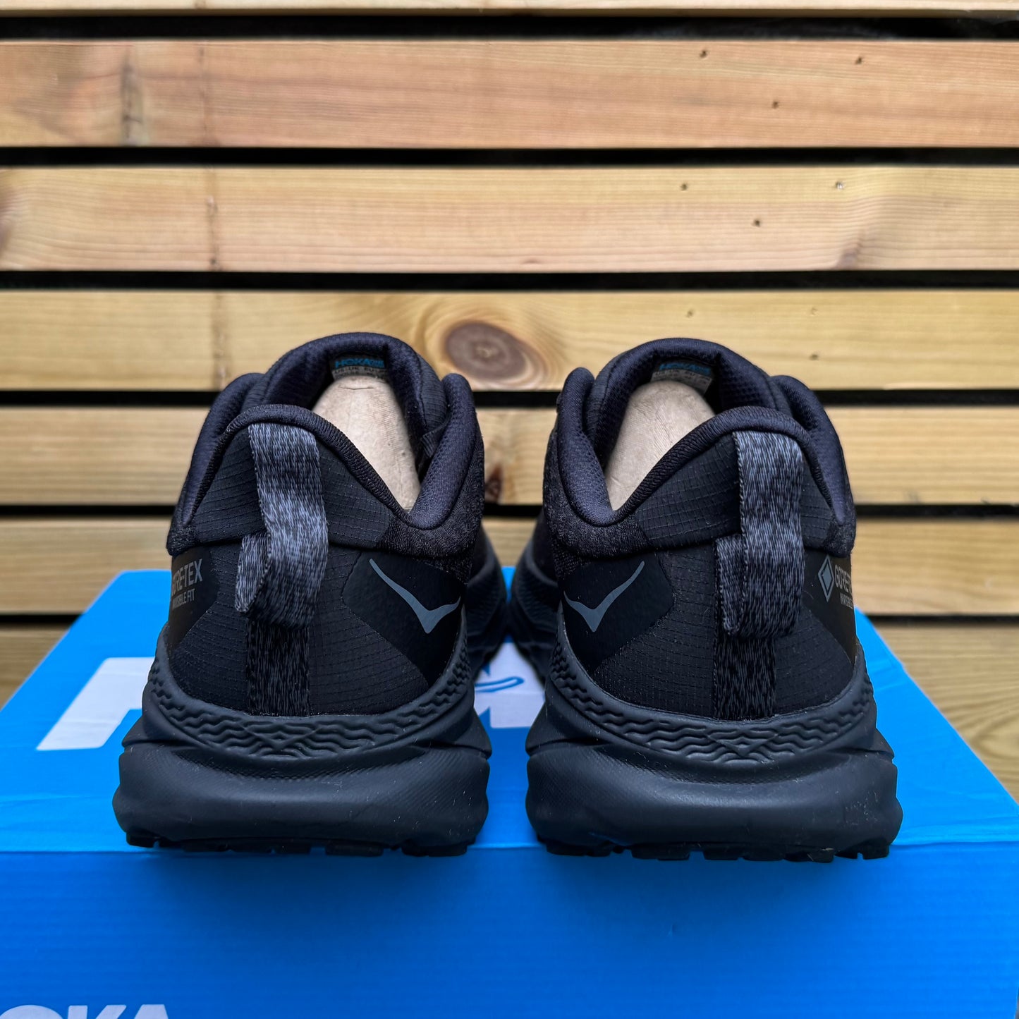 Hoka Challenger 7 Gore-Tex - Triple Black - UK9.5