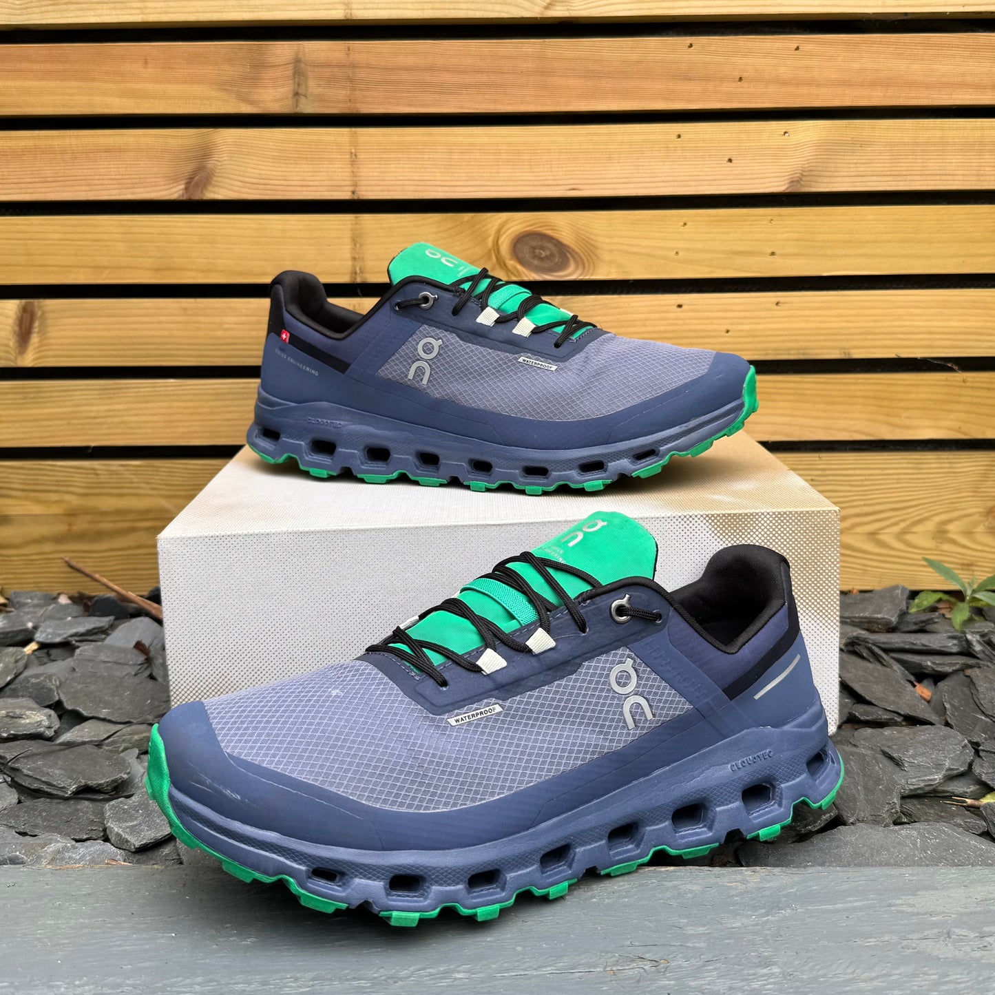 On Running CloudVista Waterproof - Midnight Navy / Green - UK9