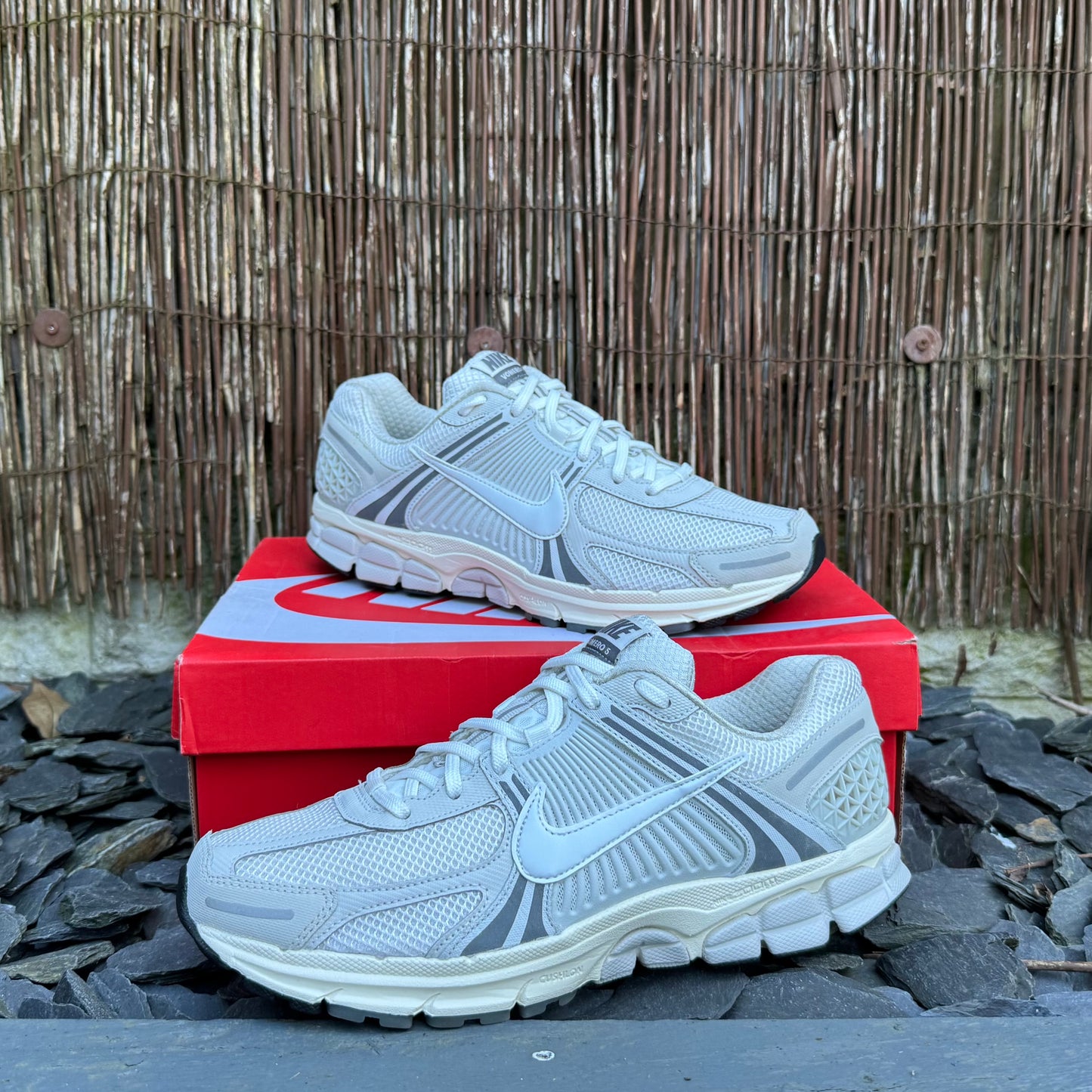 Nike Zoom Vomero 5 - Platinum Tint - UK9.5