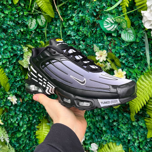 Nike Air Max Plus TN 3 - Black / Wolf Grey - UK8