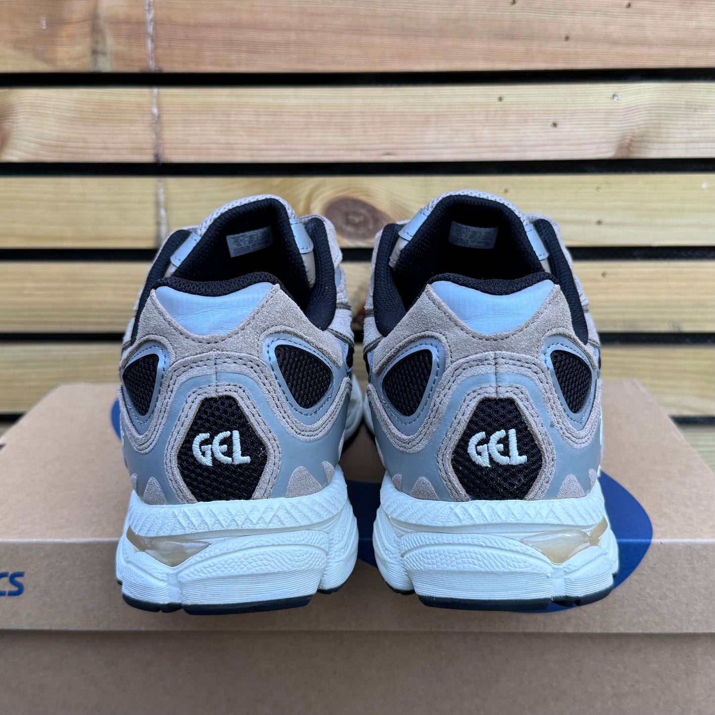 Asics Gel-NYC - Black / Greige - UK10