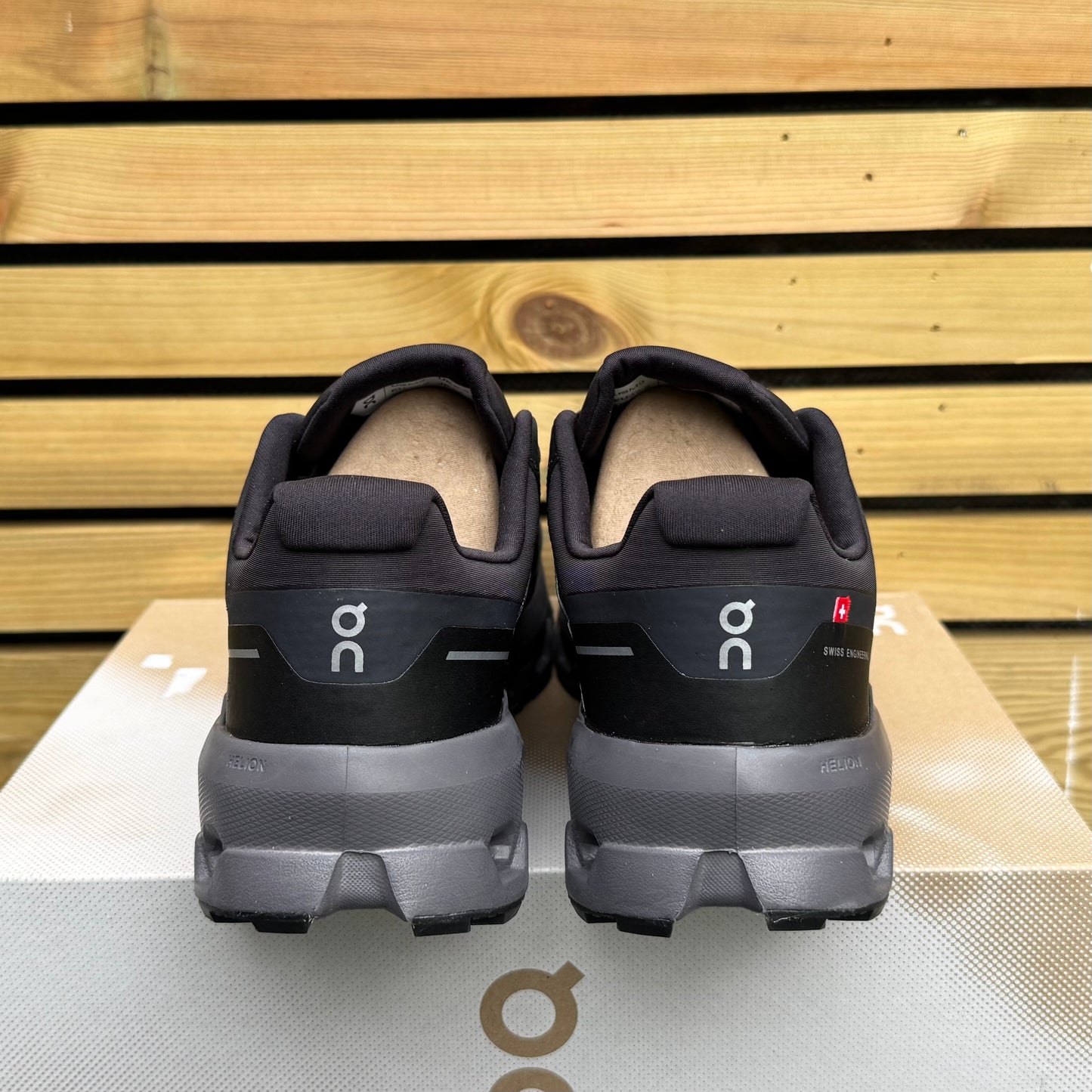 On Running CloudVista 2 Waterproof - Eclipse Black - UK8.5 - Brand New