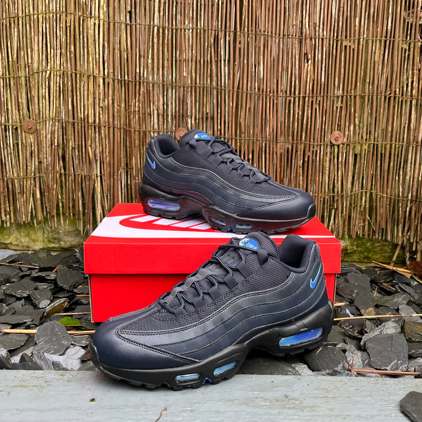 Nike Air Max 95 (Custom) - Dark Obsidian / Racer Blue - UK9.5