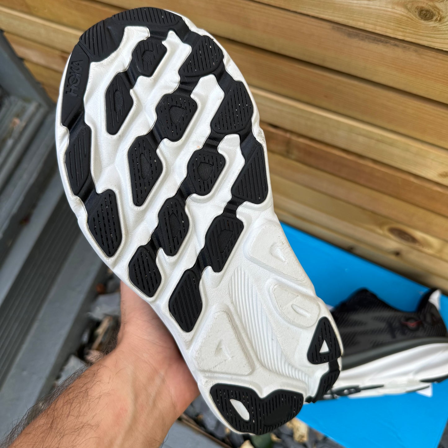 Hoka Clifton 9 - Black / Outer Orbit - UK8