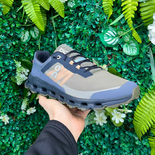 On Running CloudVista - Midnight / Olive - UK9.5