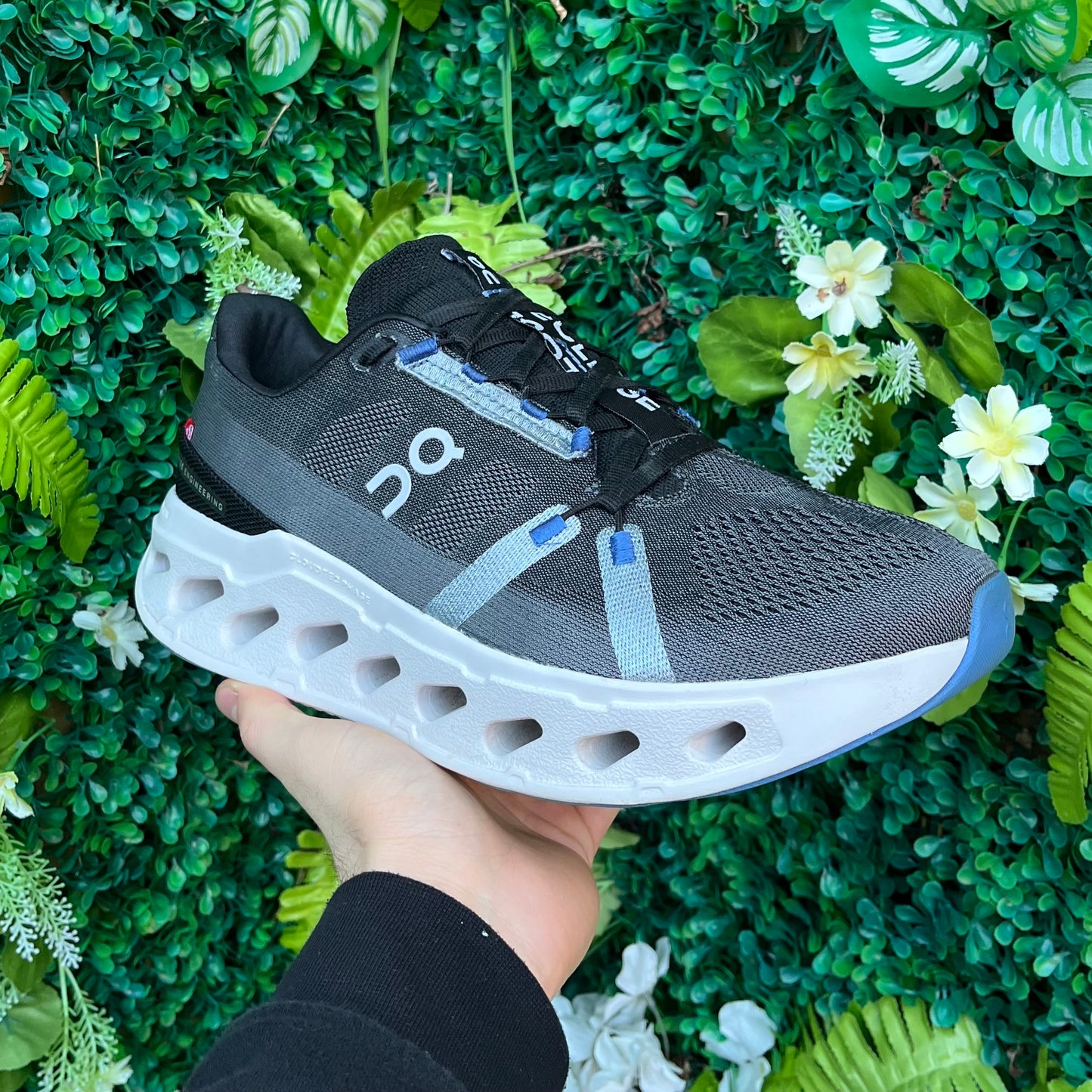 On Running CloudEclipse - Black / Frost - UK9