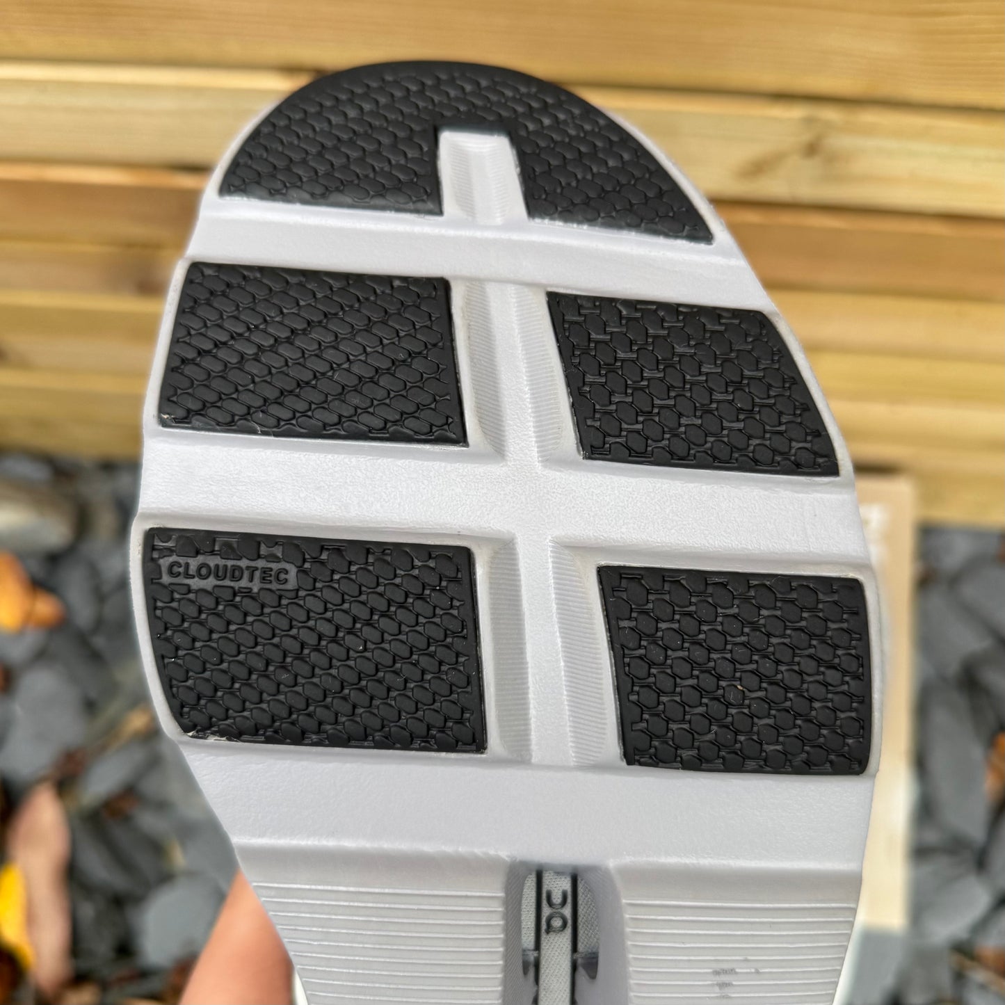 On Running CloudMonster - Ice / Glacier - UK10.5