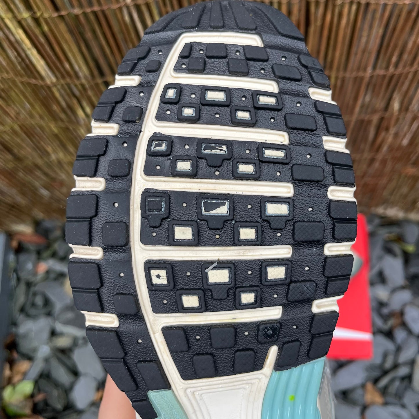 Nike P-6000 Flat Pewter - UK7.5