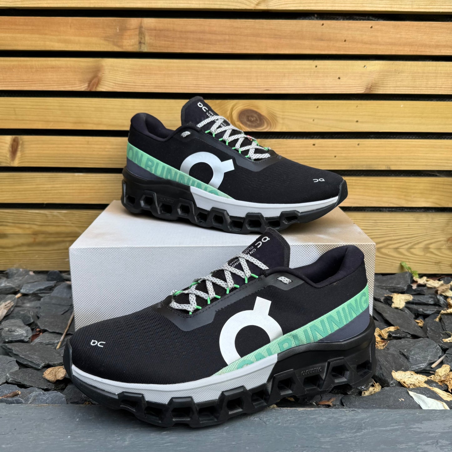 On Running CloudMonster 2 (1/1 Sample) - Black / Frost / Mint Green - UK9.5
