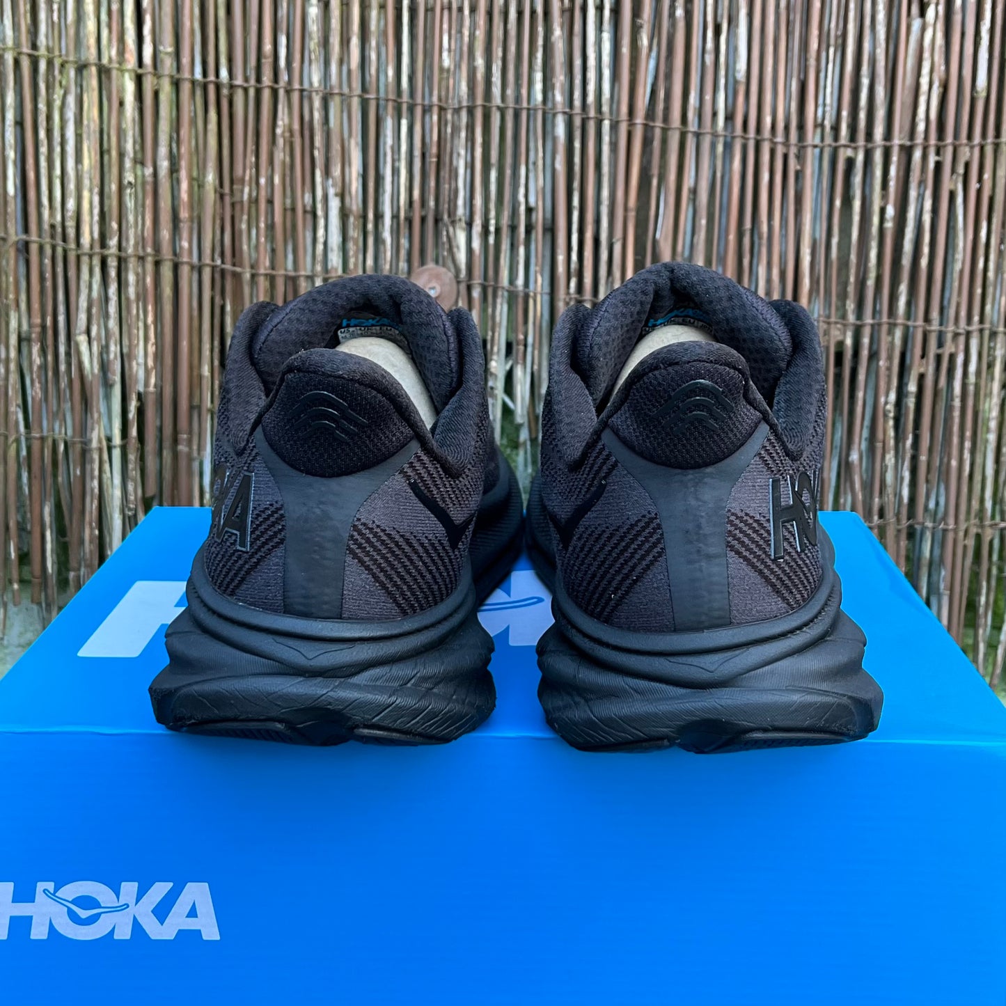 Hoka Clifton 9 - Triple Black - UK10.5