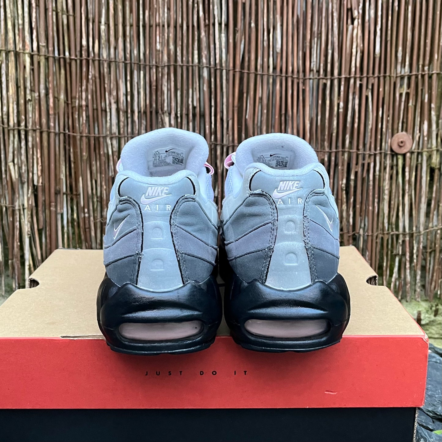 Nike Air Max 95 OG - Gunsmoke / Pink Foam - UK9.5