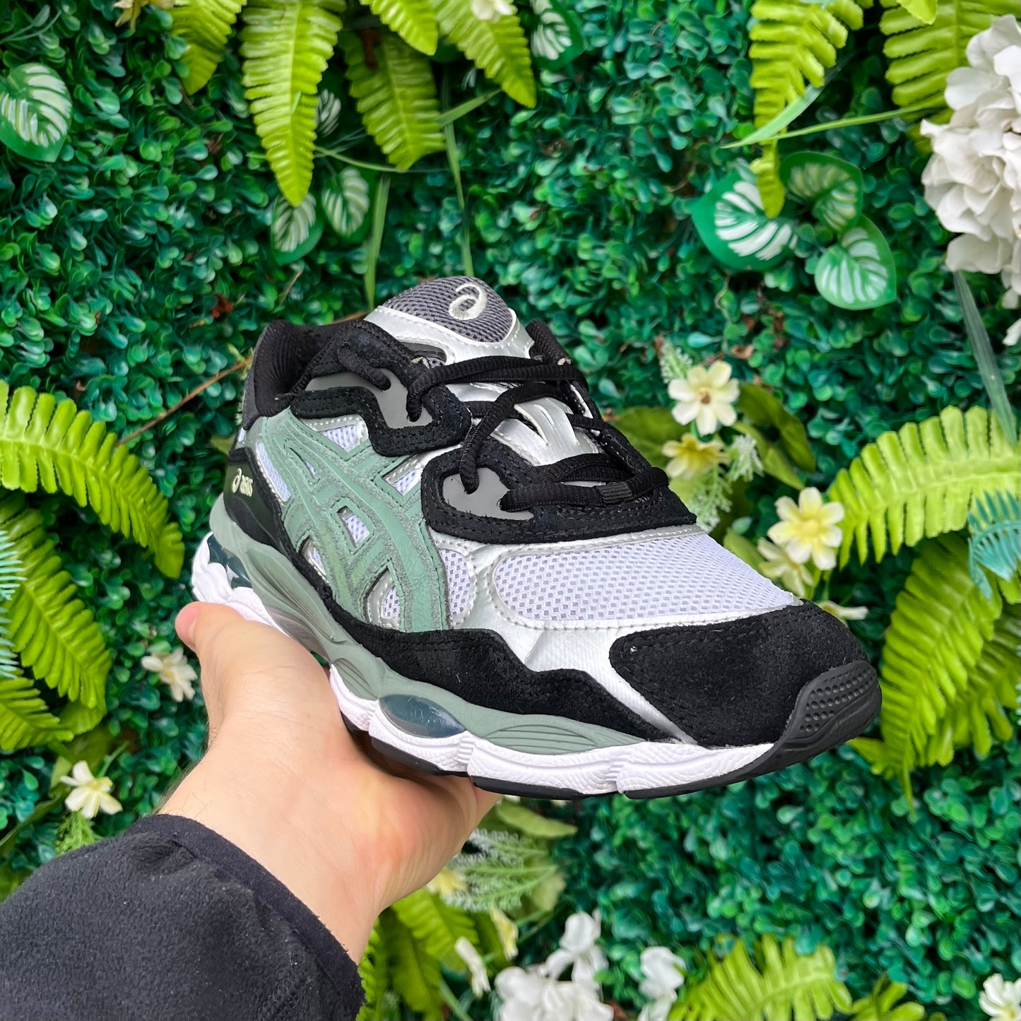 Asics Gel-NYC White / Ivy - UK7.5