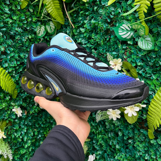 Nike Air Max DN SE - Sky Blue / Chamois - UK10