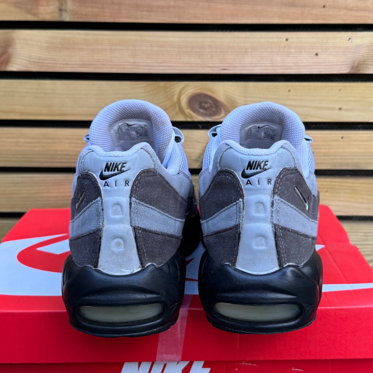 Nike Air Max 95 - Grey Jewel - UK9