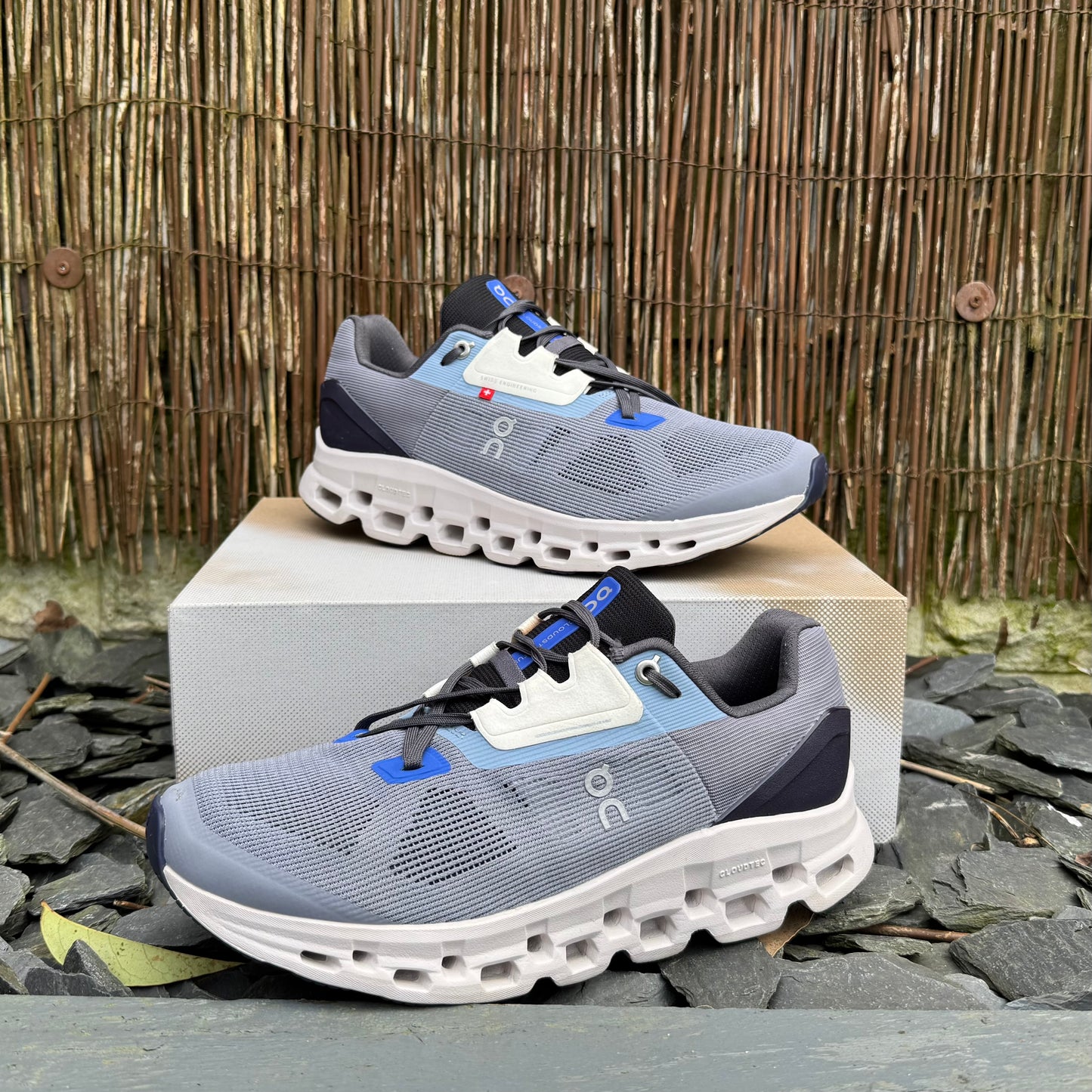 On Running CloudStratus 2 - Fossil / Midnight - UK8