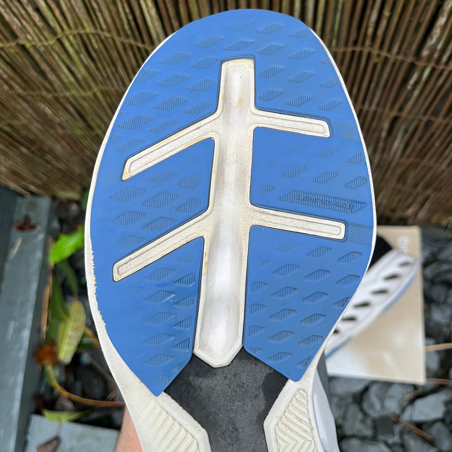 On Running CloudEclipse - Black Frost - UK10