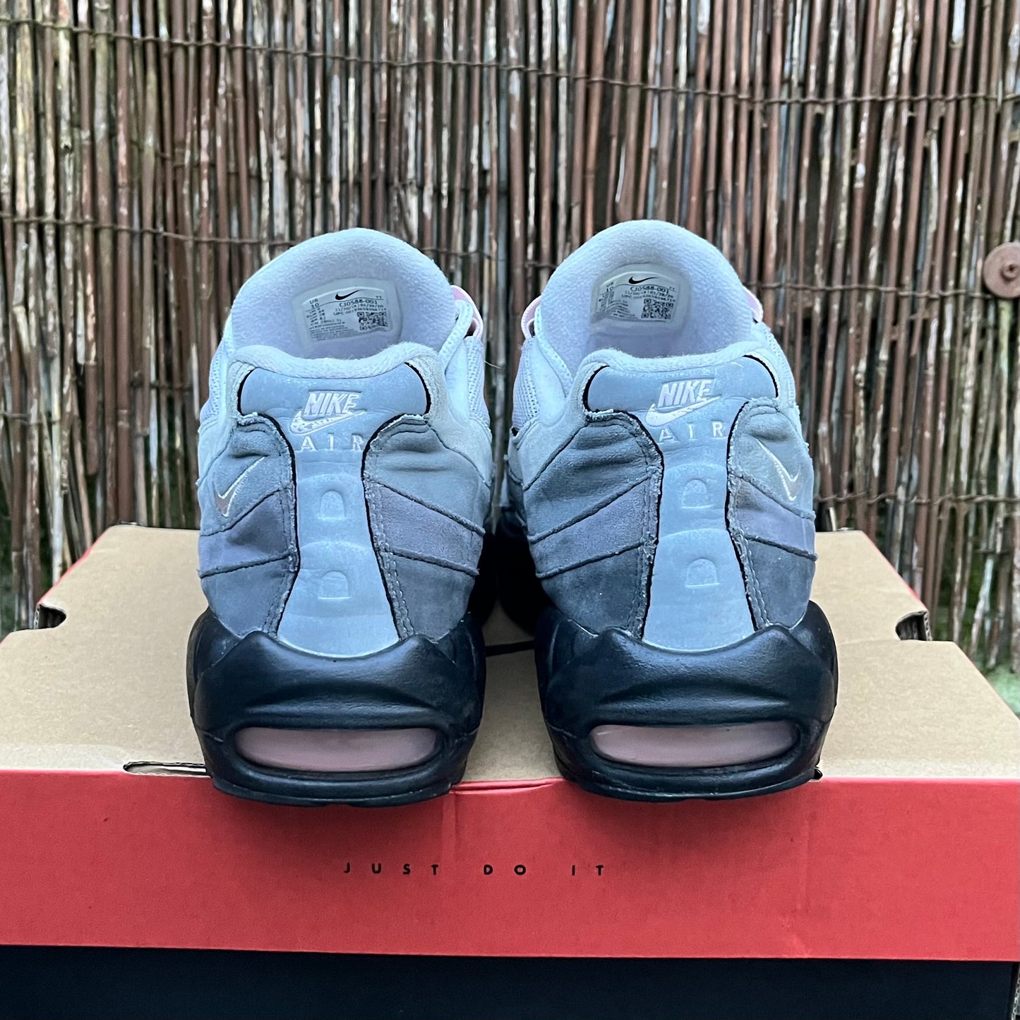 Nike Air Max 95 OG - Gunsmoke / Pink Foam - UK9