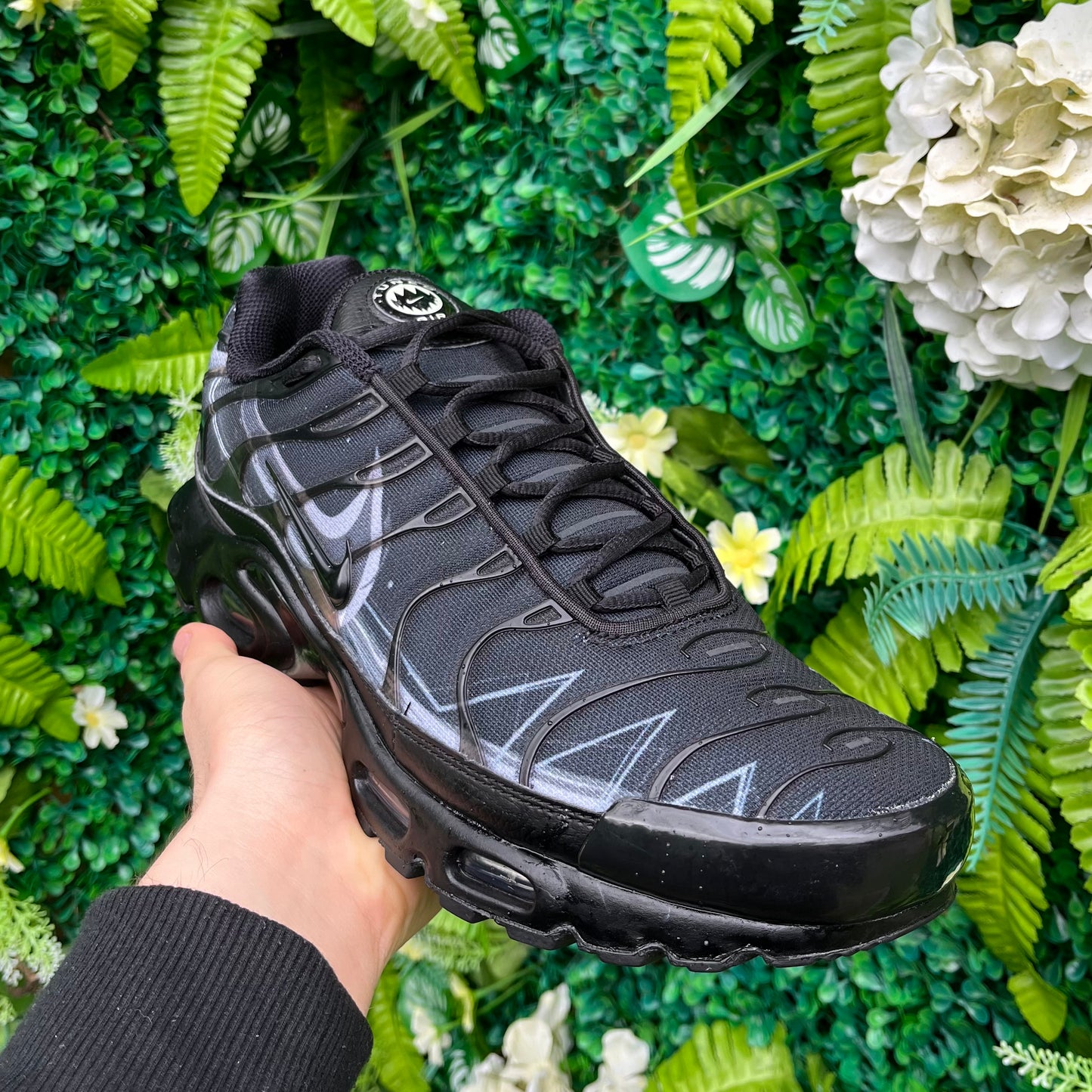 Nike Air Max Plus TN La Requin Black UK11