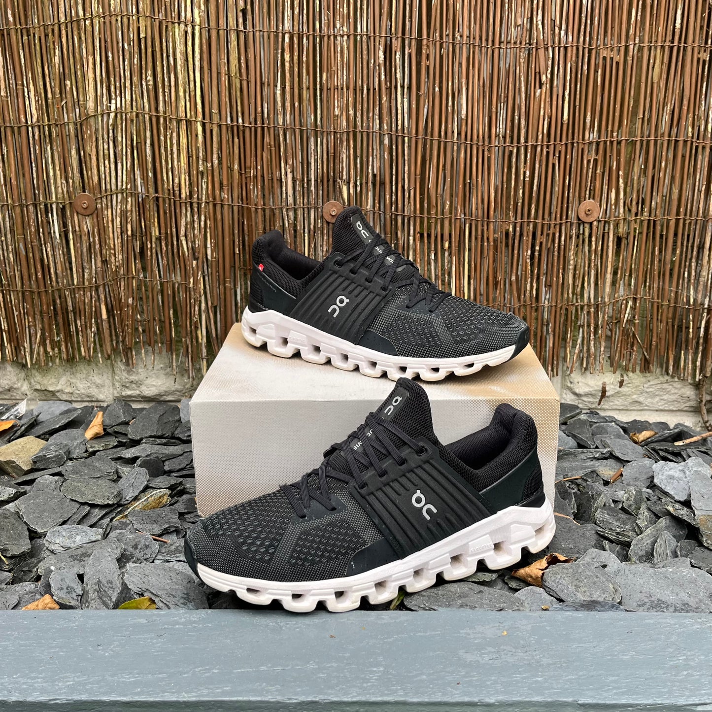 On Running CloudSwift 2.0 Black / White UK10