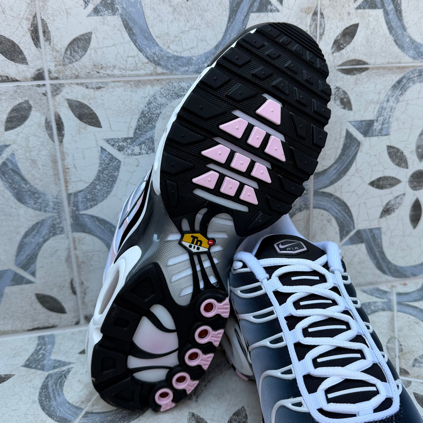 Nike Air Max Plus TN - Pink Foam - Multiple Sizes - Brand New