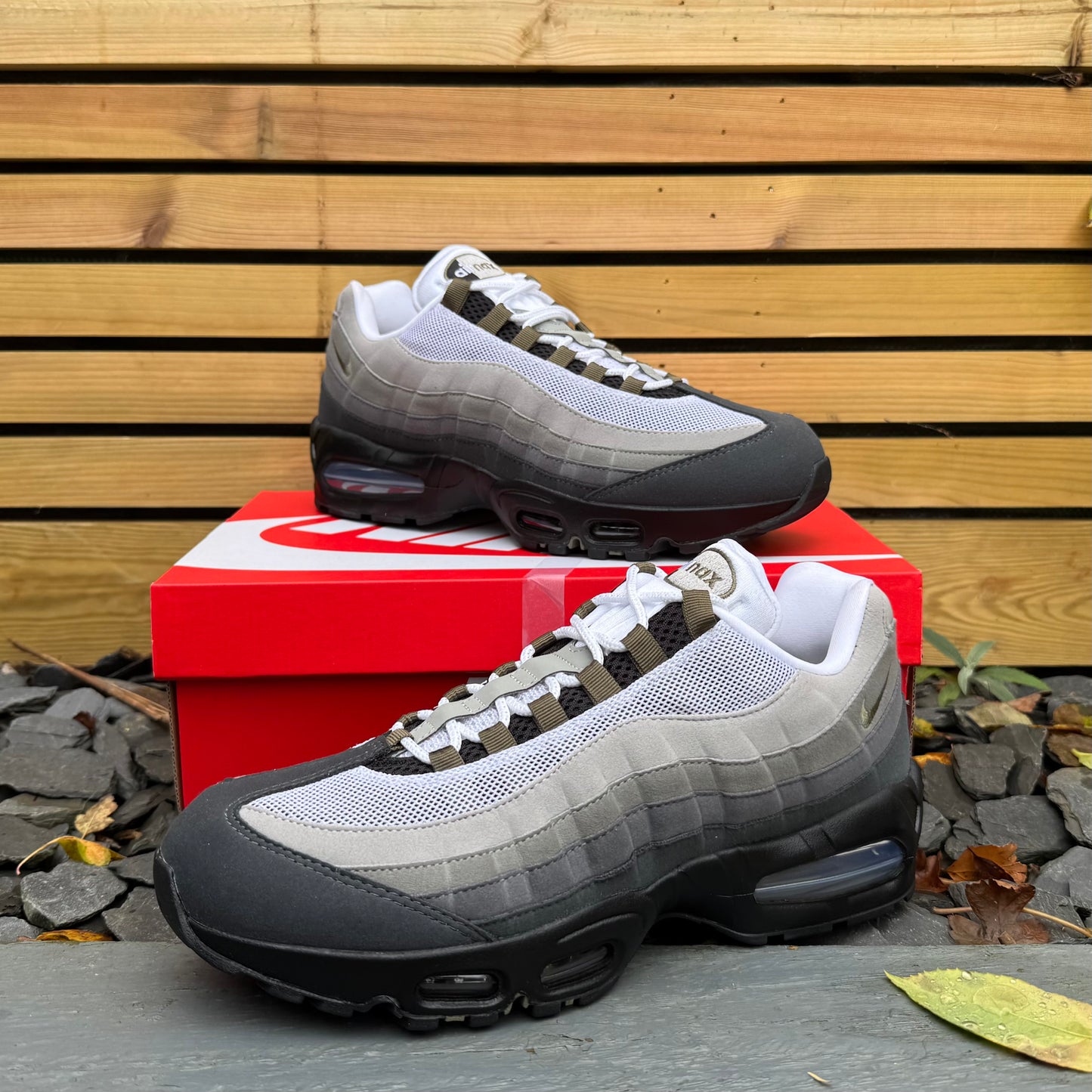 Nike Air Max 95 OG Big Bubble - Medium Olive - Multiple Sizes - Brand New