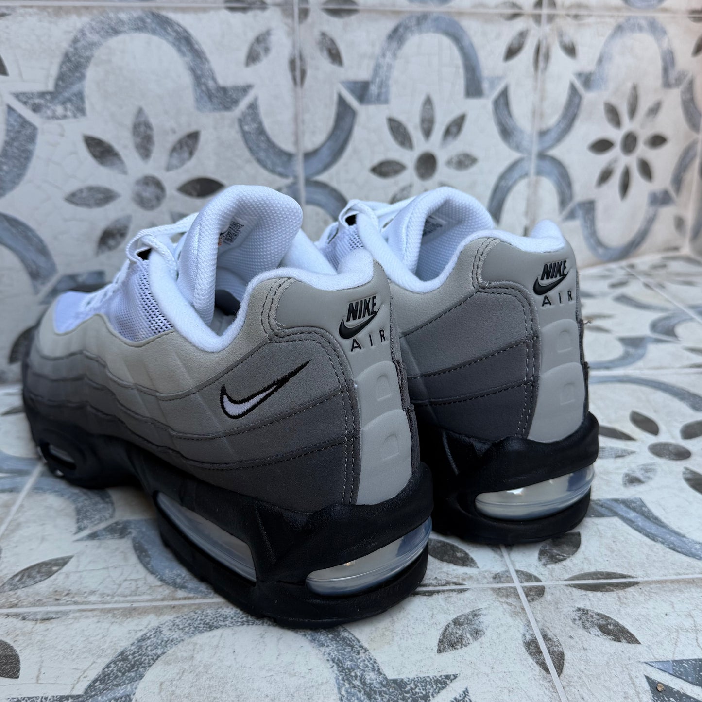Nike Air Max 95 OG Big Bubble - Granite Dust - Multiple Sizes - Brand New