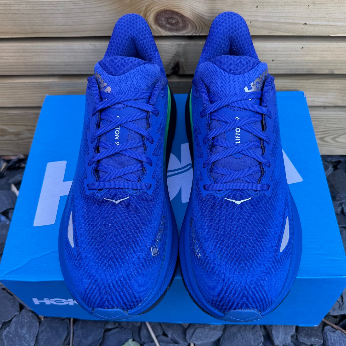 Hoka Clifton 9 Gore-Tex - Dazzling Blue / Evening Sky - UK10.