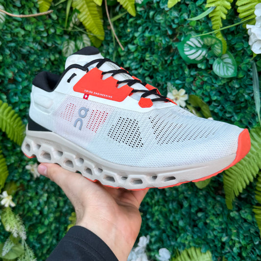 On Running CloudStratus 3 - Dyed White / Sand Orange - UK9.5