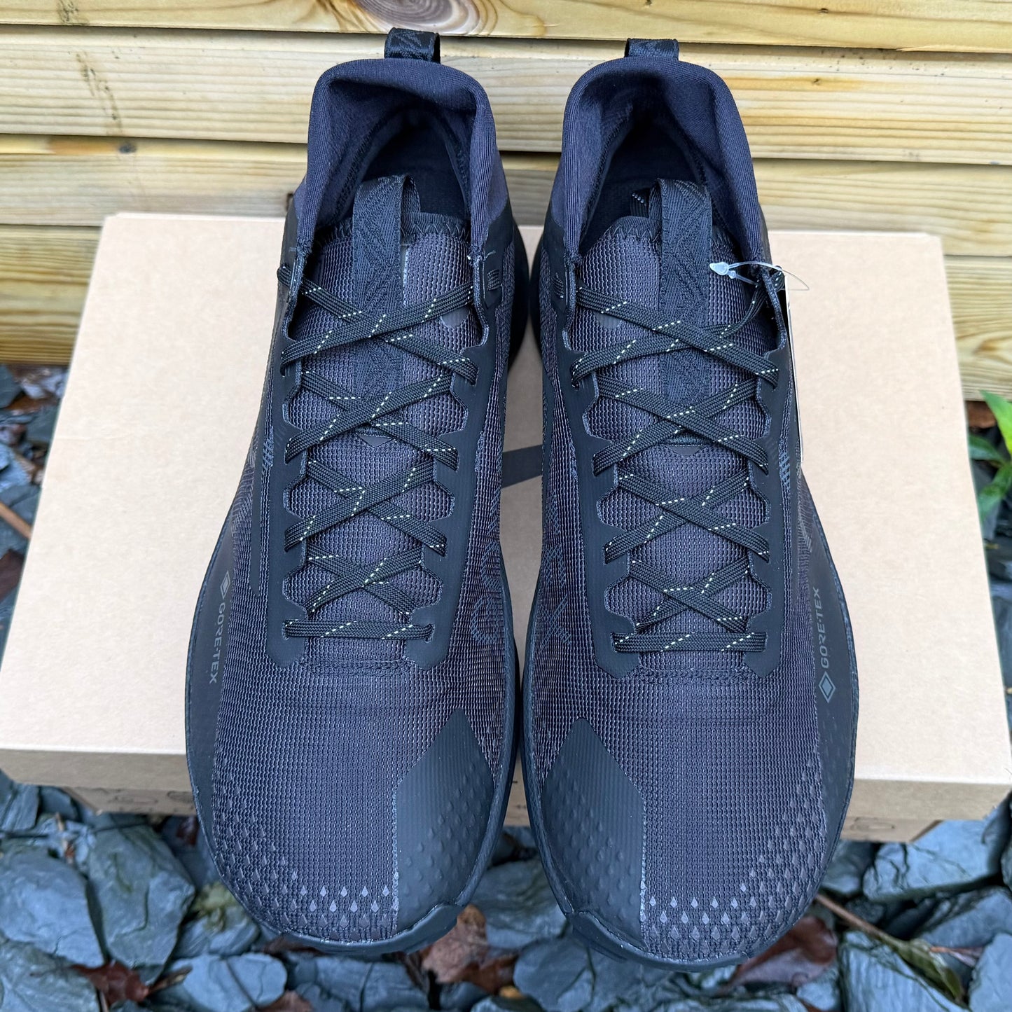 Nike Pegasus Trial 4 Gore-Tex - Black - Multiple Sizes - Brand New