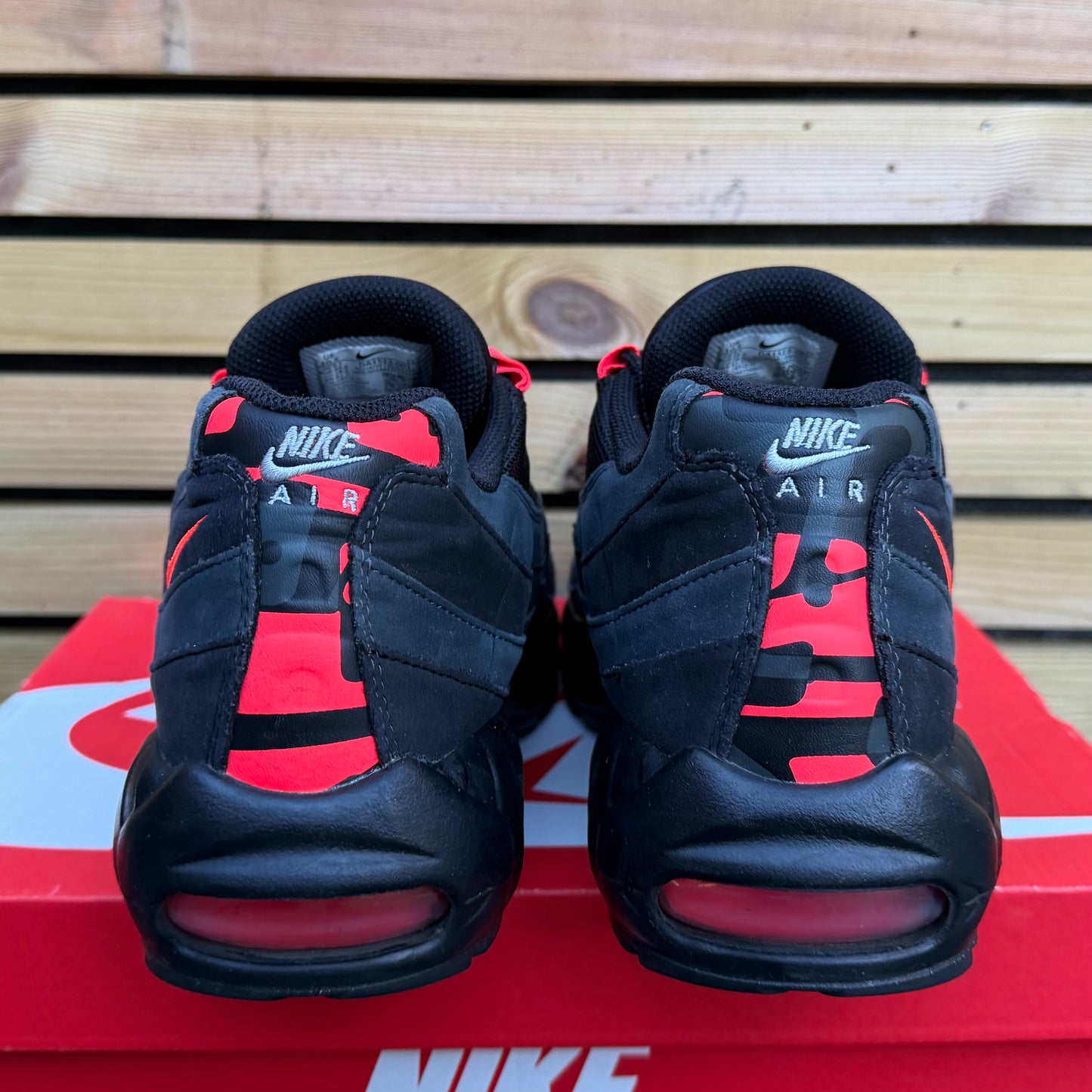 Nike Air Max 95 - Laser Crimson - UK9.5