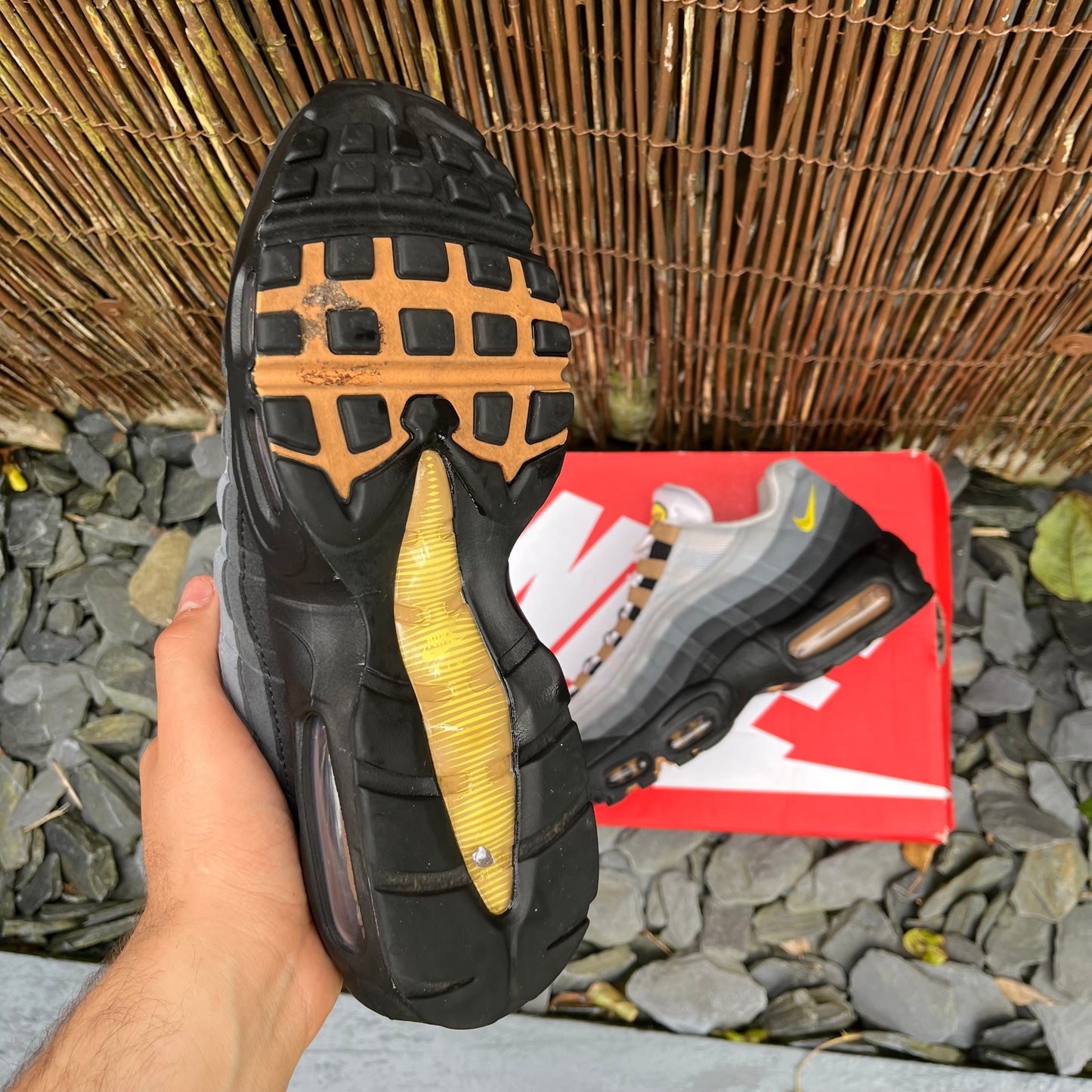 Nike Air Max 95 Icons Strike Yellow UK8