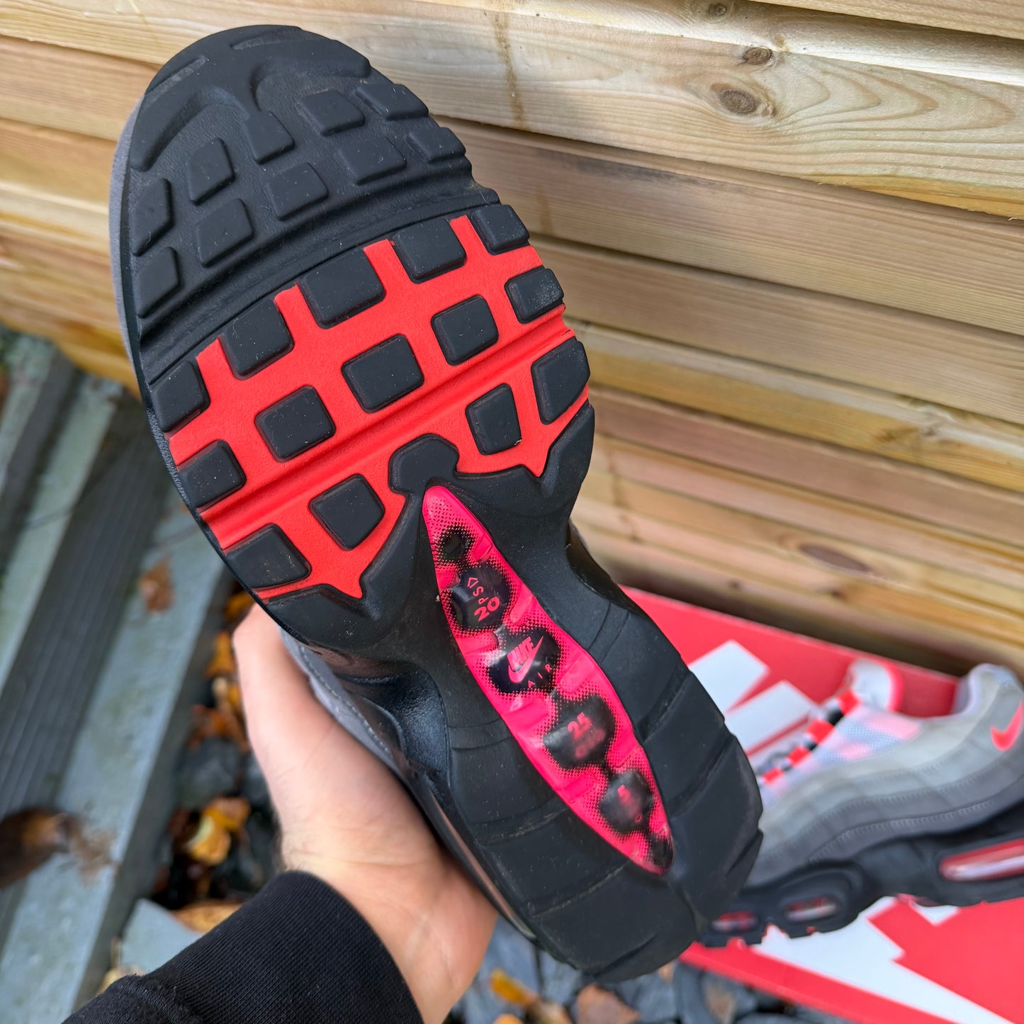 Nike Air Max 95 OG - Solar Red 2018 - UK7.5