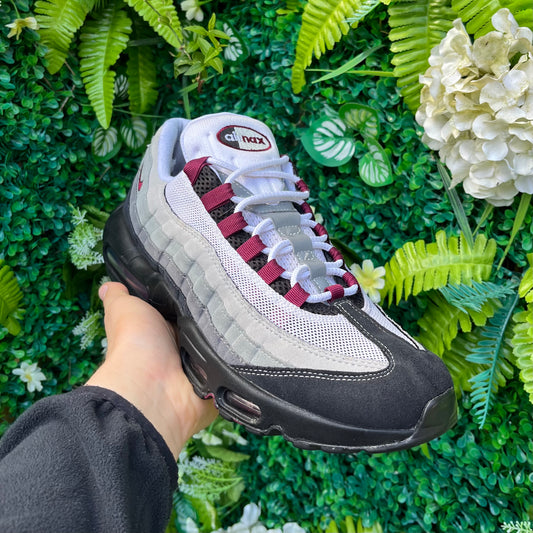 Nike Air Max 95 Dark Beetroot UK10