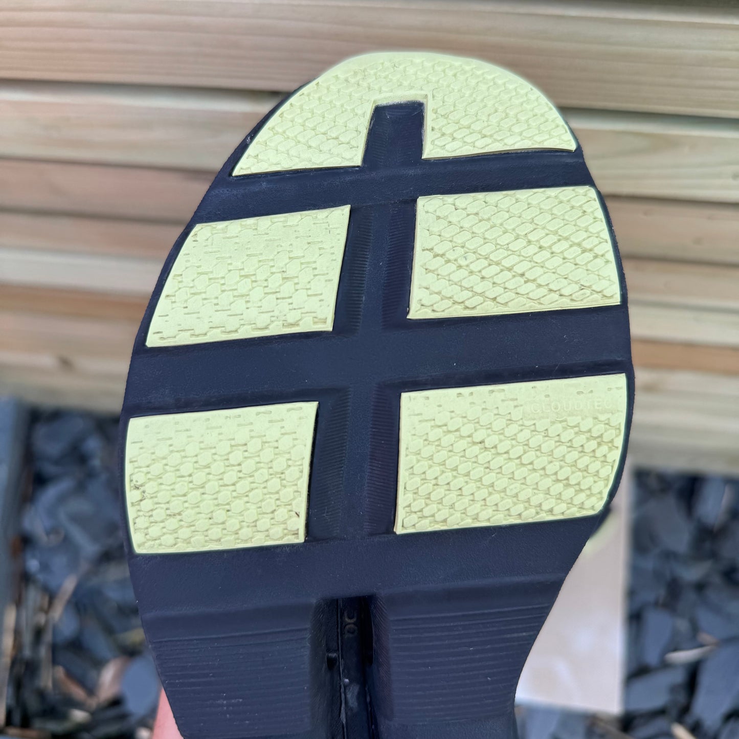On Running CloudMonster - Fossil / Magnet - UK8.5