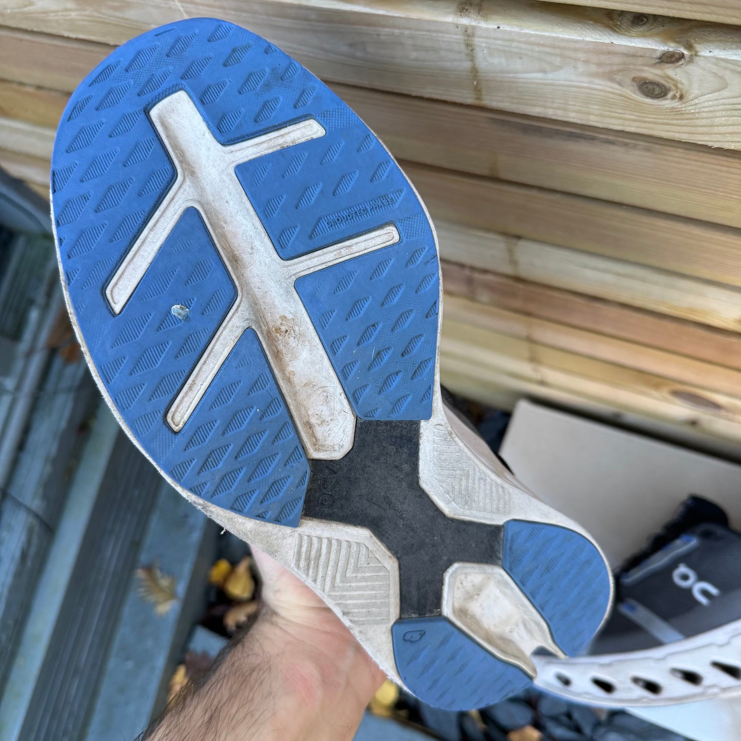 On Running CloudEclipse - Black / Frost - UK9.5