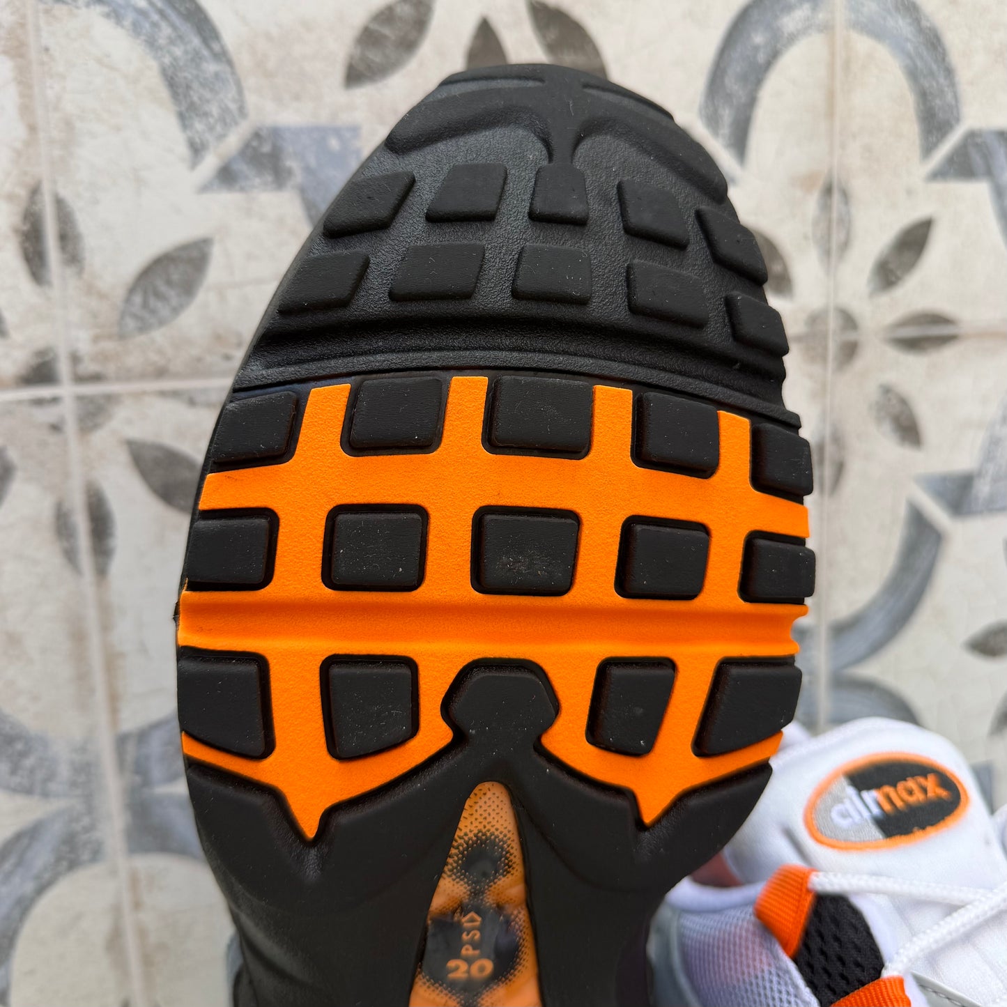 Nike Air Max 95 OG Big Bubble - Mandarin - UK9