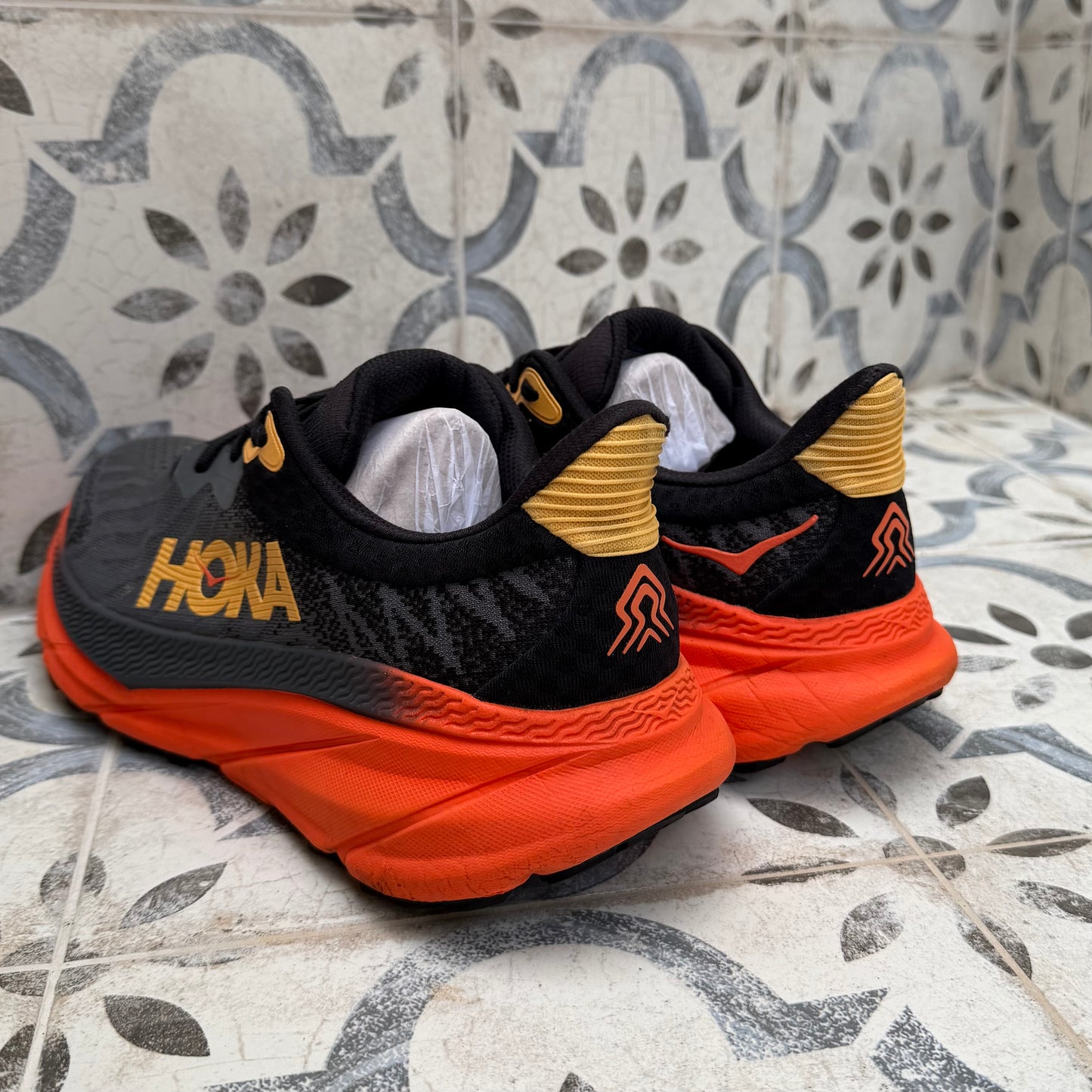 Hoka Challenger 7 - Castle Rock / Flame - UK9